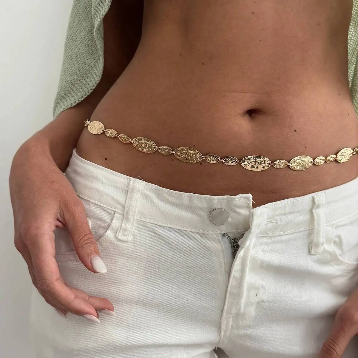 Vintage Fashion Trends 2026 - IngeSight.Z Cadena de cintura metálica plegable