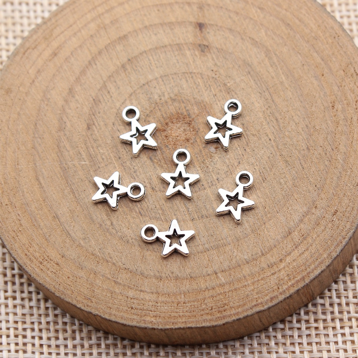 Vintage Fashion Blog - 80 piezas de dijes de estrella