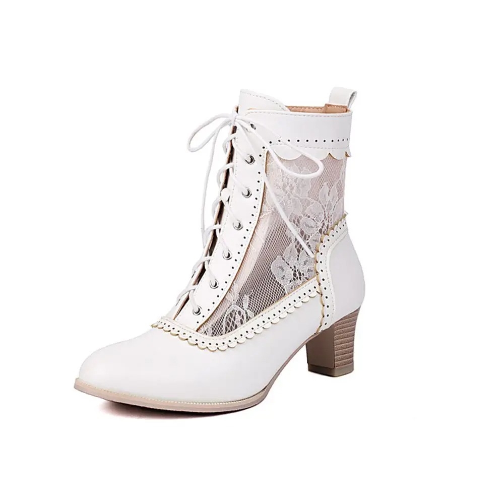 Vintage Fashion Outfit - Botines de moda vintage con encaje