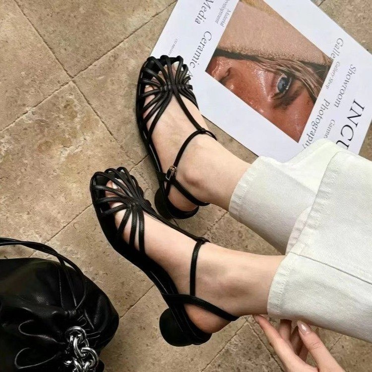 Sandalias de tacón bajo estilo - Vintage Fashion Outfit reseña y precio