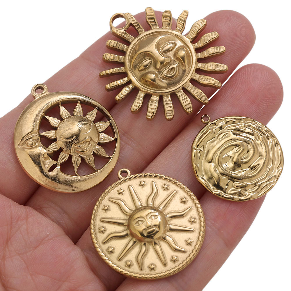 5 piezas de dijes de sol redon - Vintage Fashion Blog reseña y precio