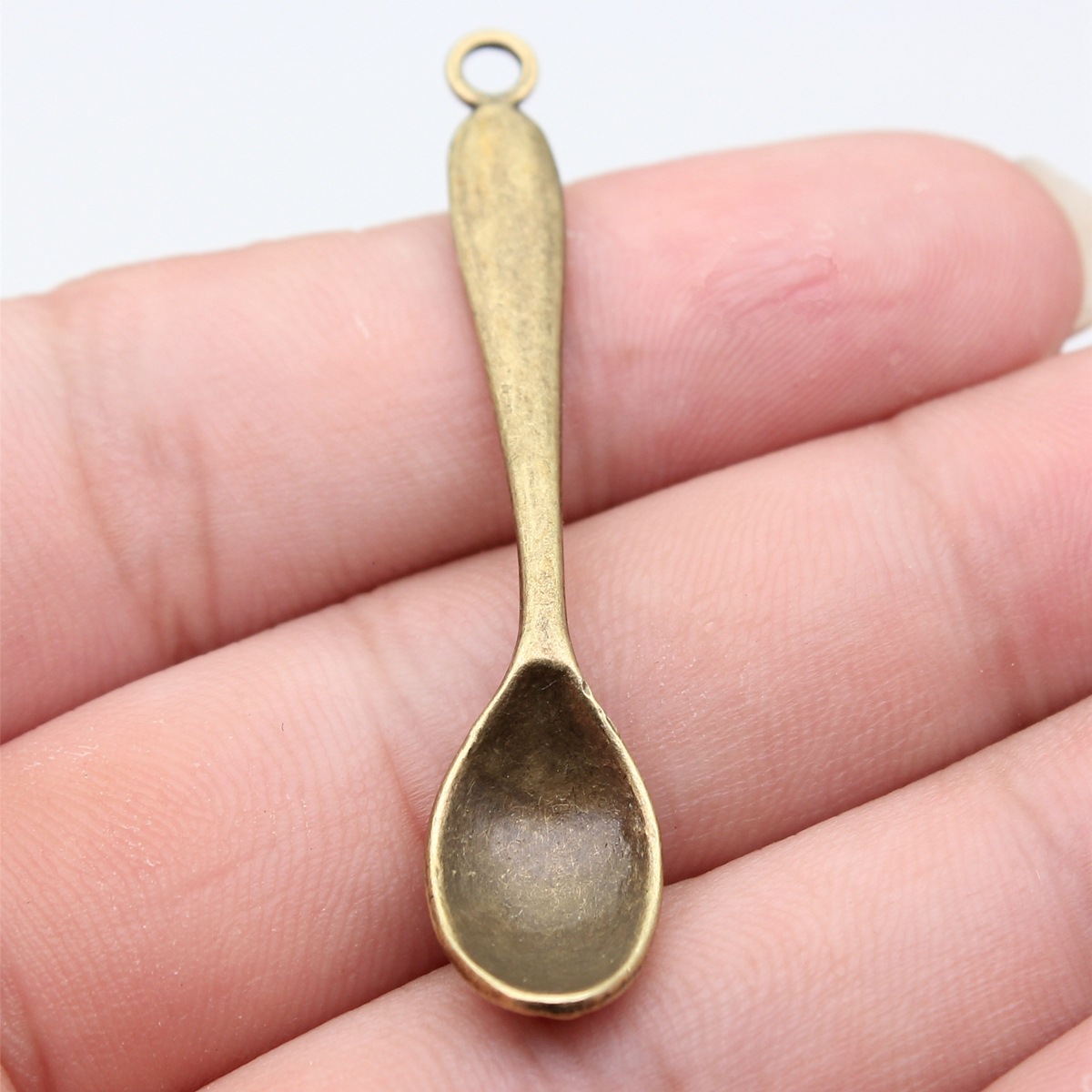 10 piezas de dijes de cuchara  - Vintage Fashion Blog reseña y precio