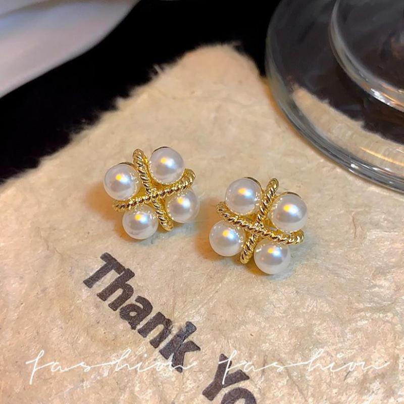 Pendientes de Perlas Cruzadas  - Vintage Fashion Trends 2026 reseña y precio