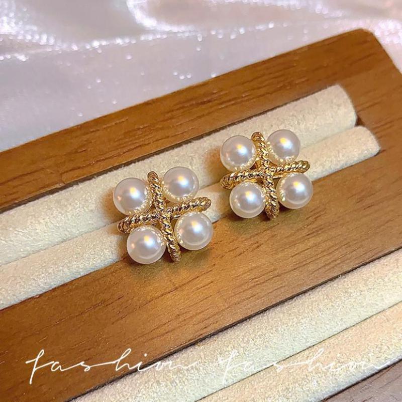 Pendientes de Perlas Cruzadas  - Vintage Fashion Trends 2026 reseña y precio